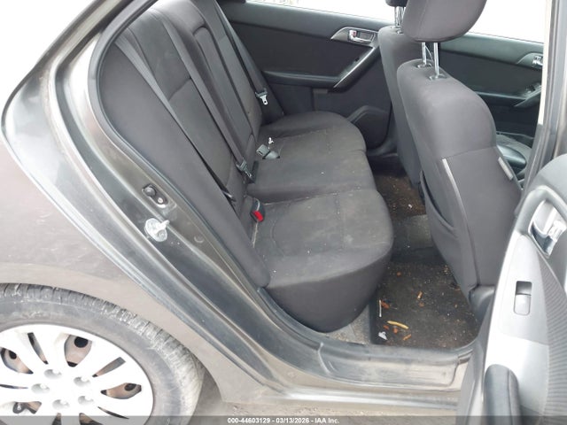 KIA FORTE EX - 8