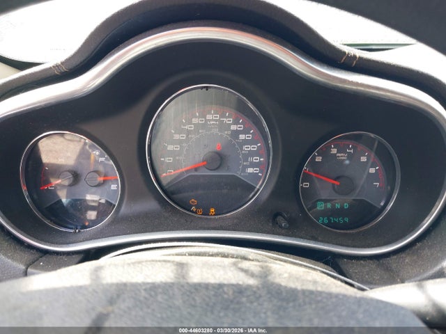 DODGE AVENGER SE - 7