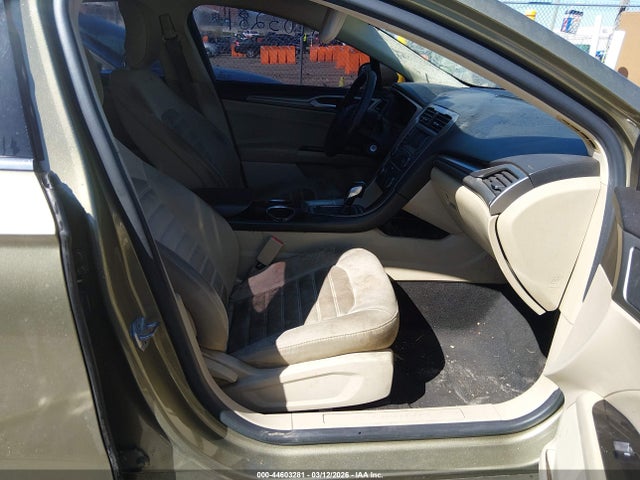 FORD FUSION SE - 5