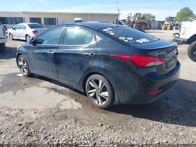 HYUNDAI ELANTRA LIMITED - 3