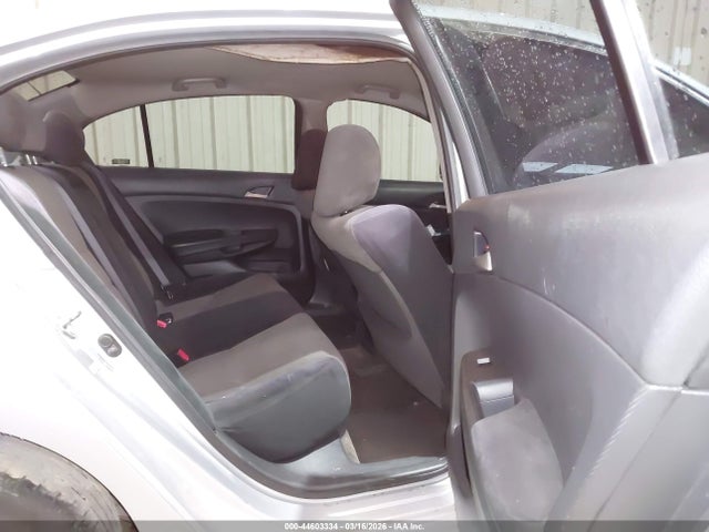 HONDA ACCORD 2.4 LX - 8