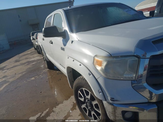 2015 TOYOTA TUNDRA SR5 5.7L V8