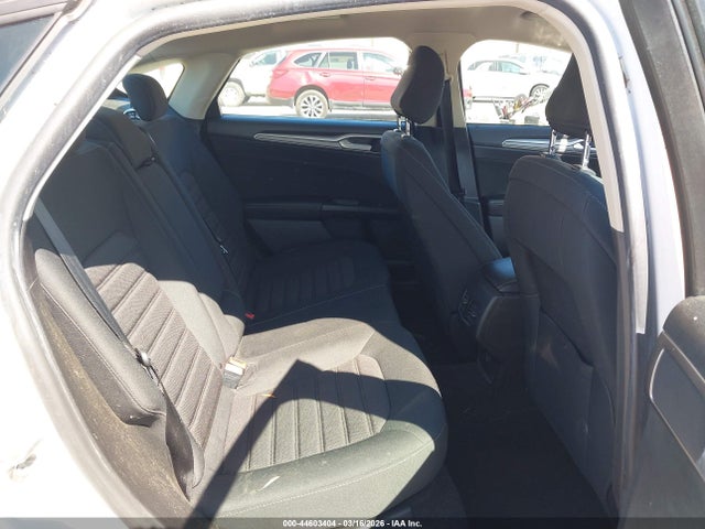 FORD FUSION SE - 8