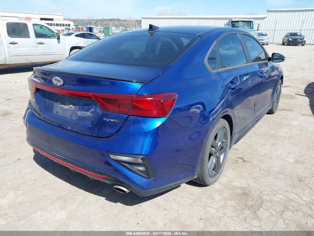 KIA FORTE GT-LINE - 4