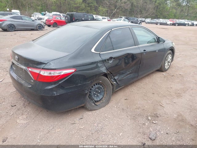 TOYOTA CAMRY - 4