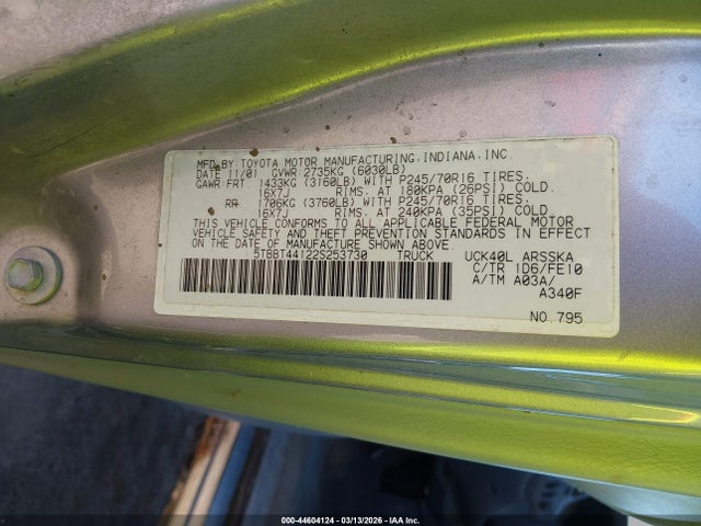 TOYOTA TUNDRA - 9