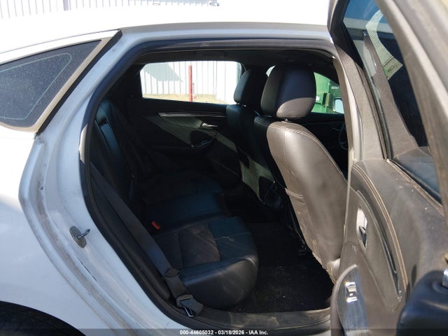 CHEVROLET IMPALA 1LT - 8