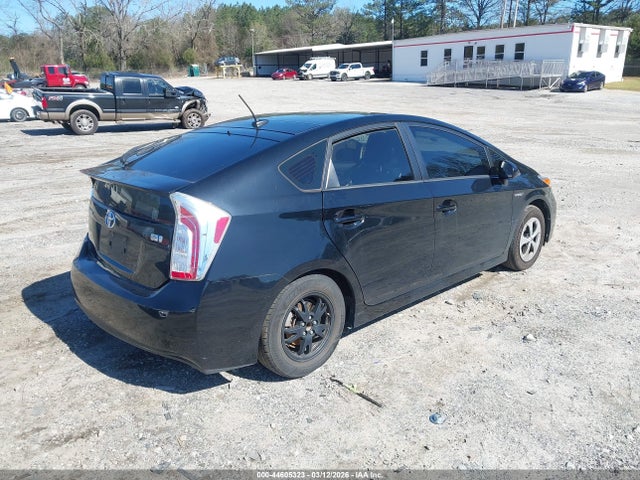 TOYOTA PRIUS - 4