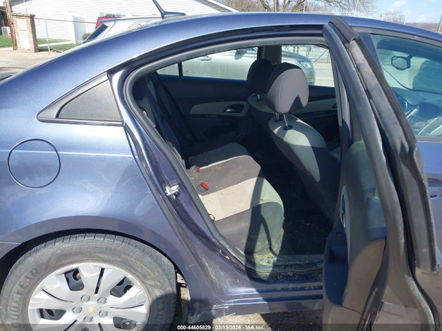 CHEVROLET CRUZE LS AUTO - 8