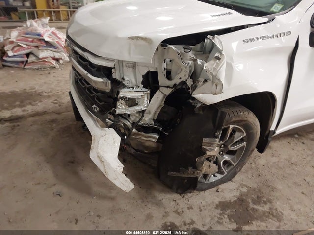 CHEVROLET SILVERADO 1500 4WD SHORT BED LT WITH 2FL - 6