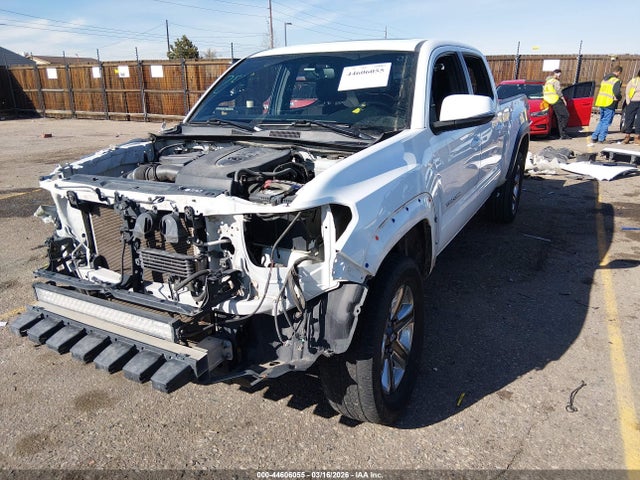 صورة 2 لـ 2017 Toyota TACOMA TRD OFF ROAD