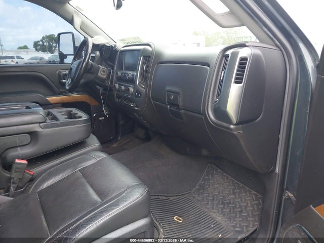 CHEVROLET SILVERADO 2500HD LTZ - 5