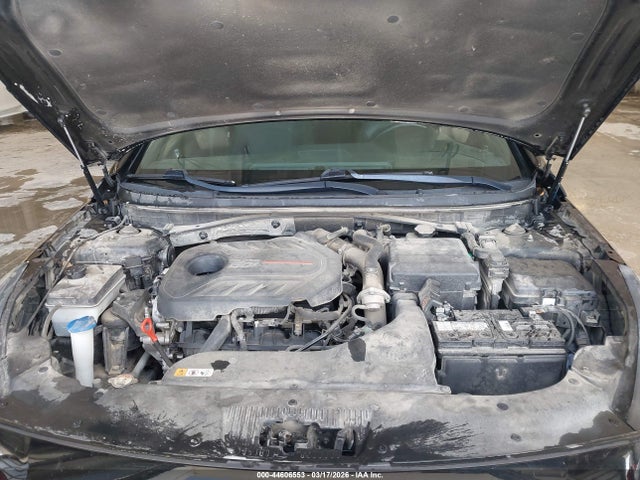 HYUNDAI SONATA LIMITED 2.0T - 10