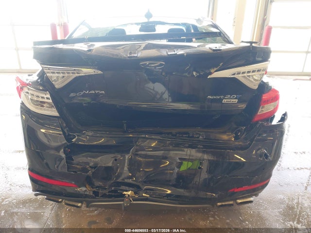 HYUNDAI SONATA LIMITED 2.0T - 6