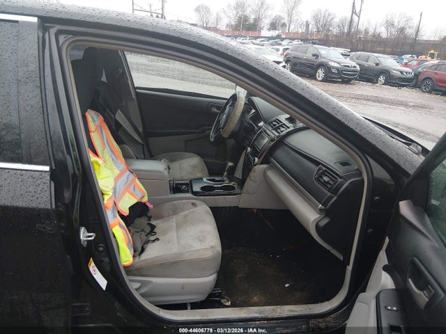 2012 Toyota CAMRY LE photo 5