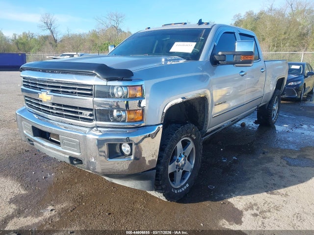 CHEVROLET SILVERADO 2500HD LTZ - 2