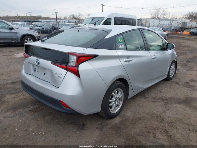 TOYOTA PRIUS - 4