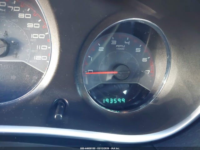 DODGE AVENGER SE - 7