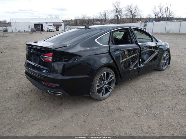 FORD FUSION TITANIUM - 4