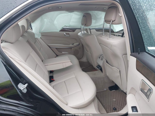 MERCEDES-BENZ E-CLASS - 8