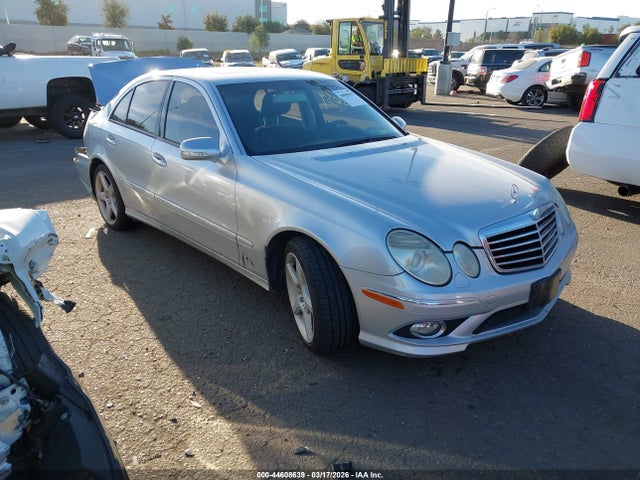 MERCEDES-BENZ E-CLASS - 1