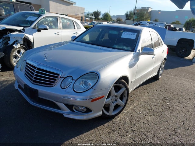 MERCEDES-BENZ E-CLASS - 2
