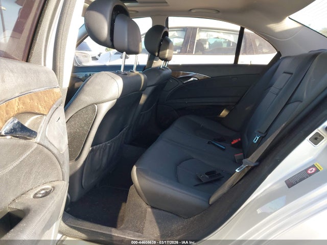 MERCEDES-BENZ E-CLASS - 8