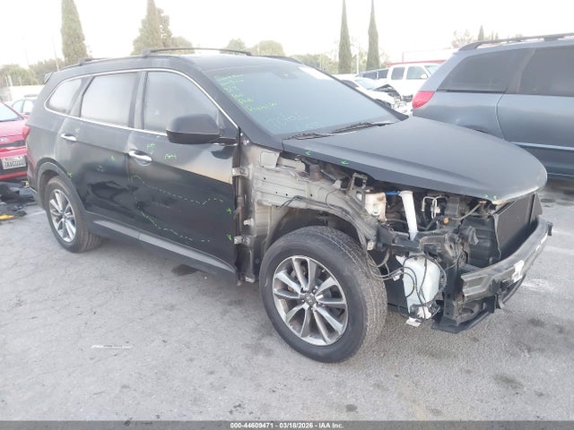2017 HYUNDAI SANTA FE SE