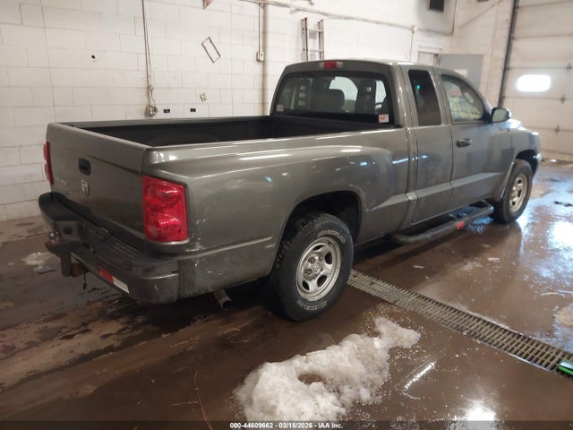 DODGE DAKOTA ST - 4