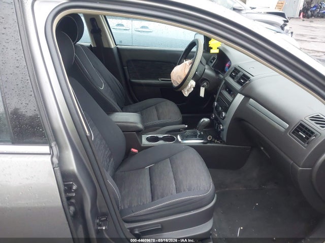 FORD FUSION SE - 5