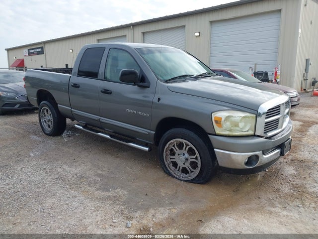 DODGE RAM 1500 SLT - 1