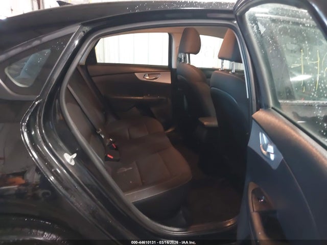 2023 KIA FORTE LXS 照片 8
