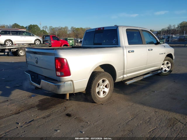 DODGE RAM 1500 SLT/SPORT/TRX - 4