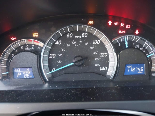 2014 Toyota CAMRY SE photo 7