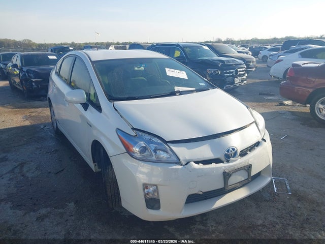 TOYOTA PRIUS - 1