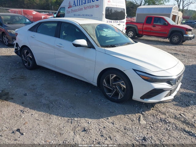 HYUNDAI ELANTRA LIMITED - 1