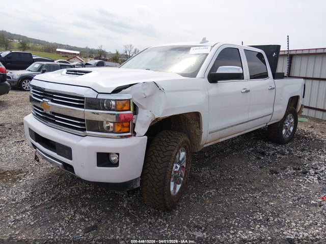 CHEVROLET SILVERADO 2500HD HIGH COUNTRY - 2