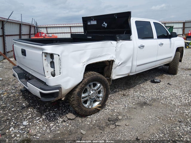 CHEVROLET SILVERADO 2500HD HIGH COUNTRY - 4