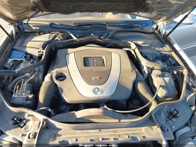 MERCEDES-BENZ E-CLASS - 10