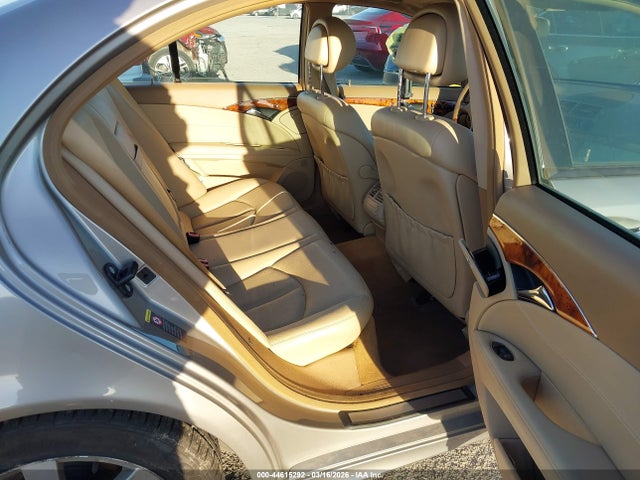 MERCEDES-BENZ E-CLASS - 8