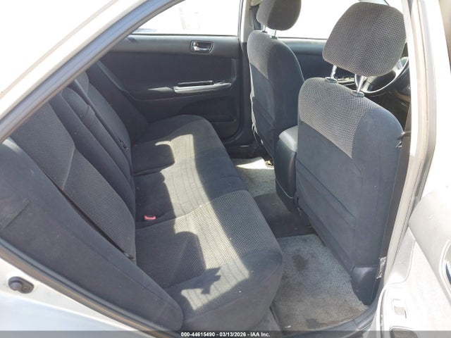 صورة 8 لـ 2002 Toyota CAMRY SE