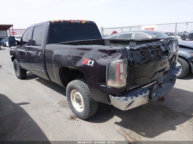 CHEVROLET SILVERADO 2500HD LT1 - 3