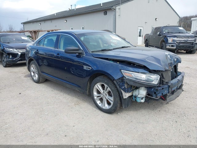 FORD TAURUS SE - 1