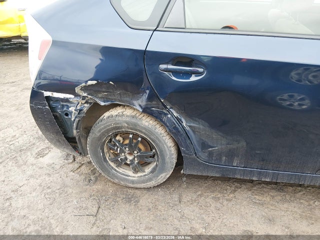 2014 Toyota PRIUS TWO — фото 6