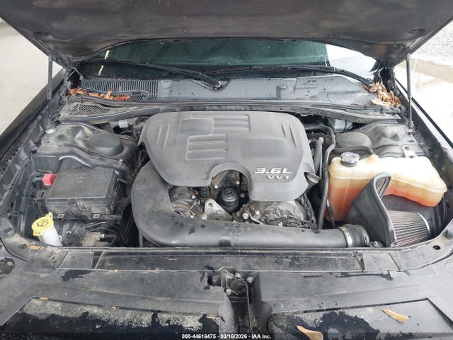 DODGE CHALLENGER SXT - 10