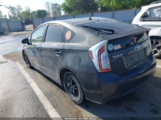 صورة 3 لـ 2012 Toyota PRIUS THREE