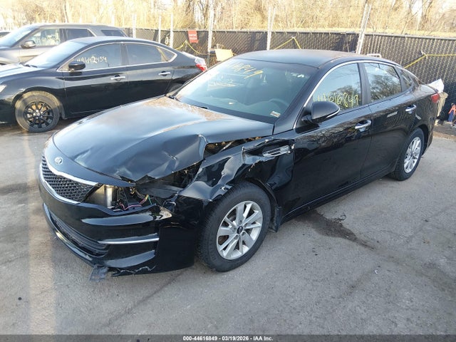 KIA OPTIMA LX - 2