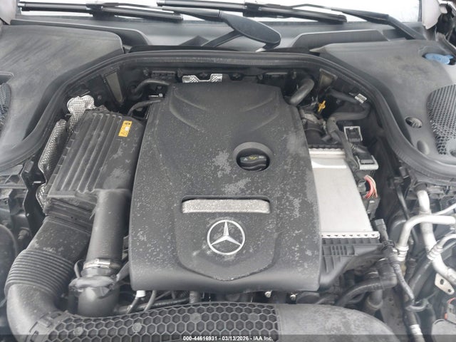 MERCEDES-BENZ E-CLASS - 10
