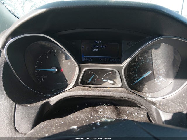 FORD FOCUS TITANIUM - 7