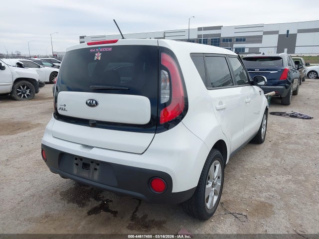 KIA SOUL - 4